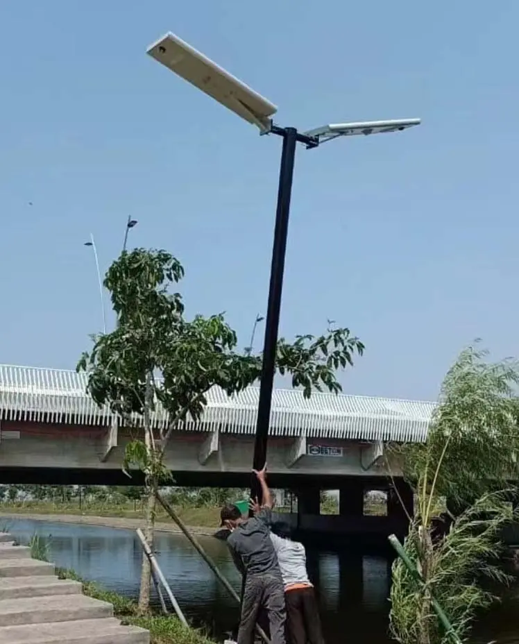 March 2021 Indonesia Solar street Light project (3)
