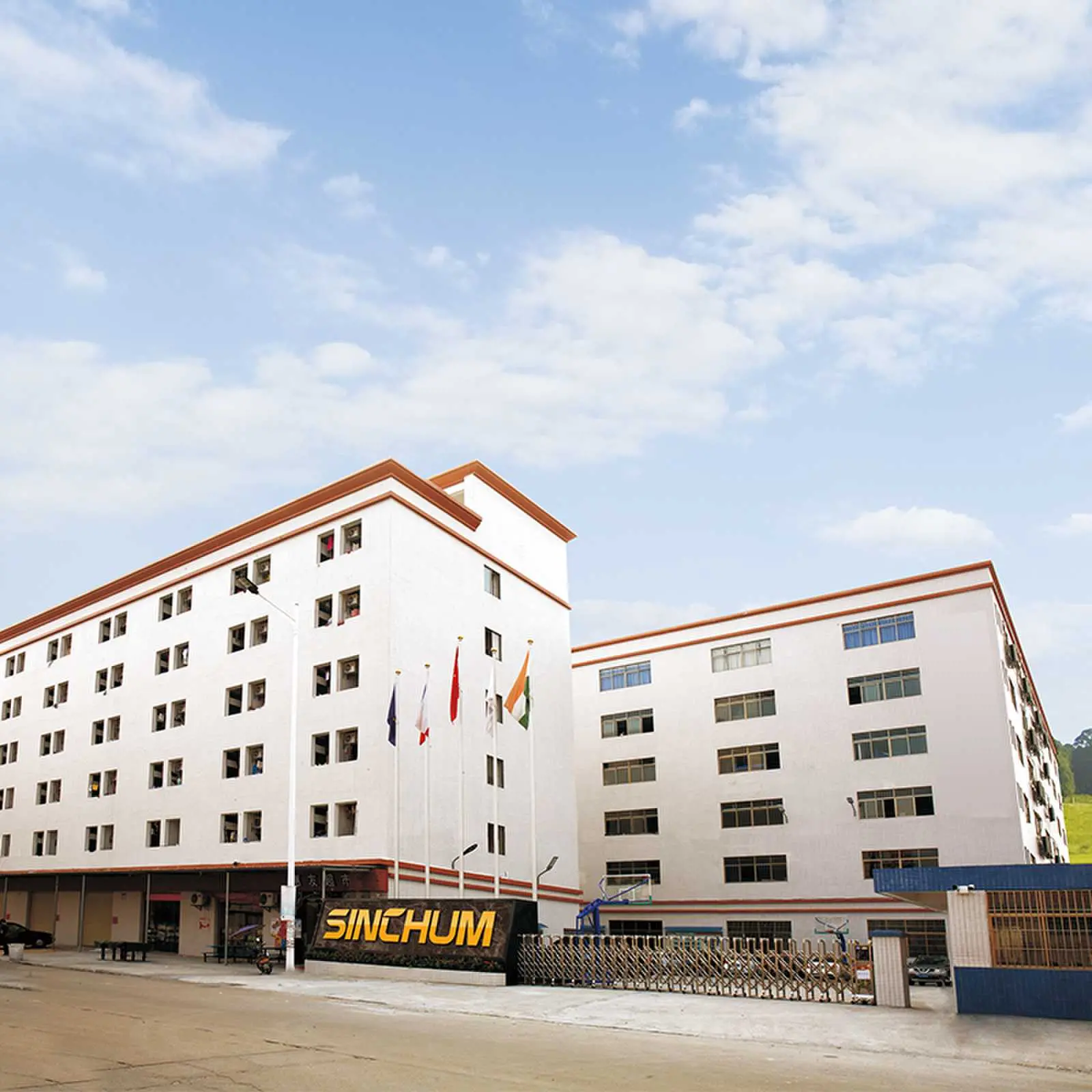 Solar powered outdoor garden lights